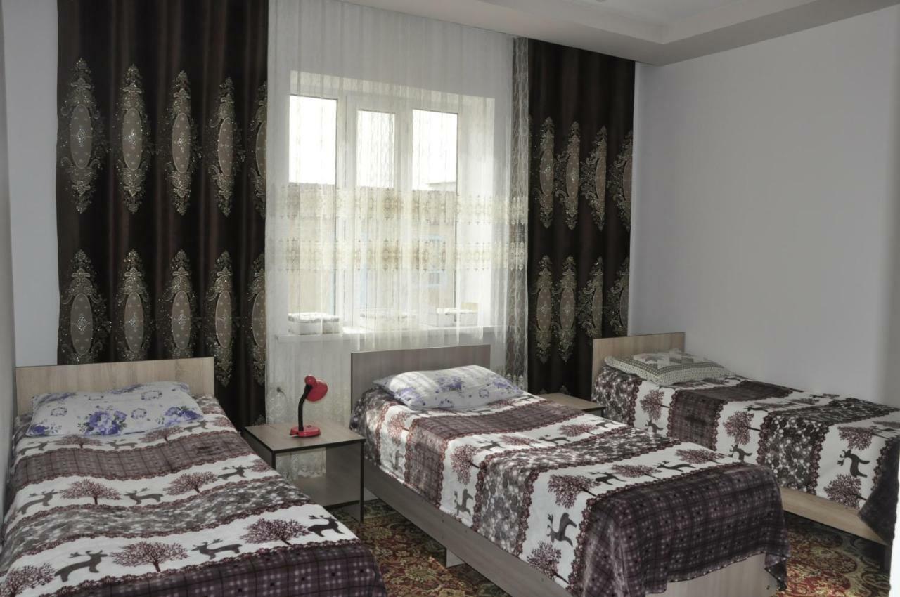 Guest House Nur Kochkor Buitenkant foto