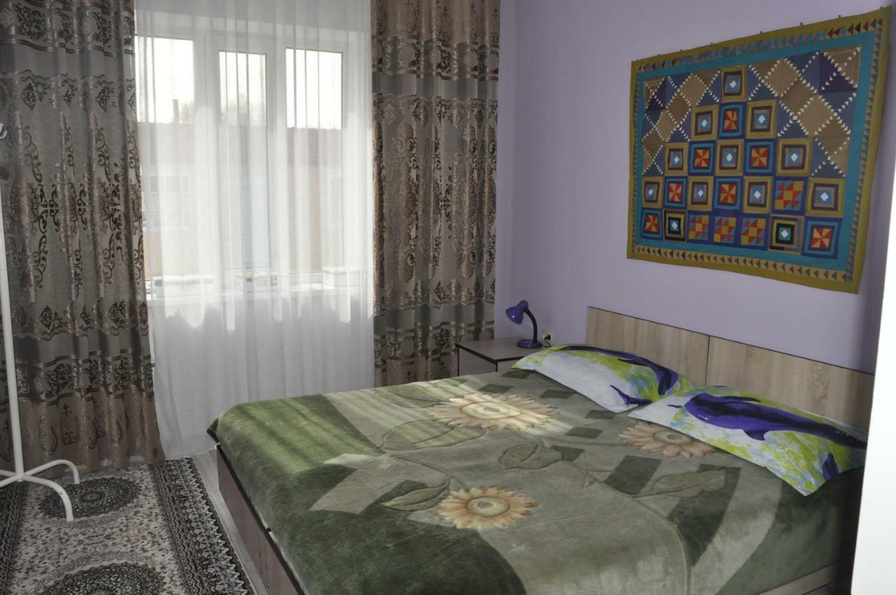 Guest House Nur Kochkor Buitenkant foto